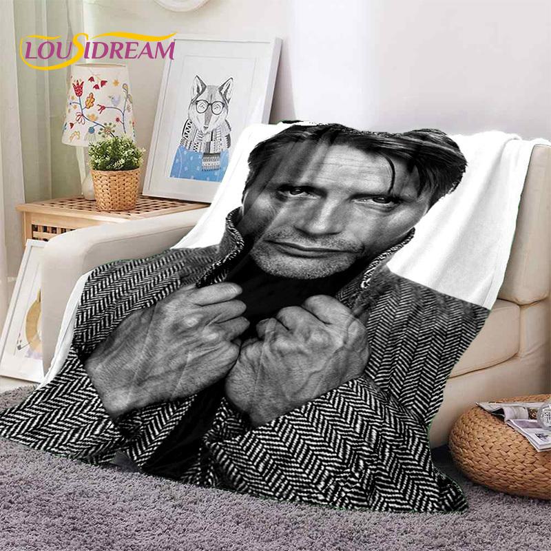 Mads Mikkelsen 3D Schauspieler StarSoft Decken, Warm halten Überwurfdecke Bequeme Decke für Picknick Betten Sofa Zuhause Schlafzimmer Geschenk Kind