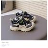 Anti-Tritt-Klassenkameraden Frühling und Herbst Neue Kindersport schuhe Jungen Schuhe Mädchen Laufschuhe Weichsohlige Reifenschuhe Trend