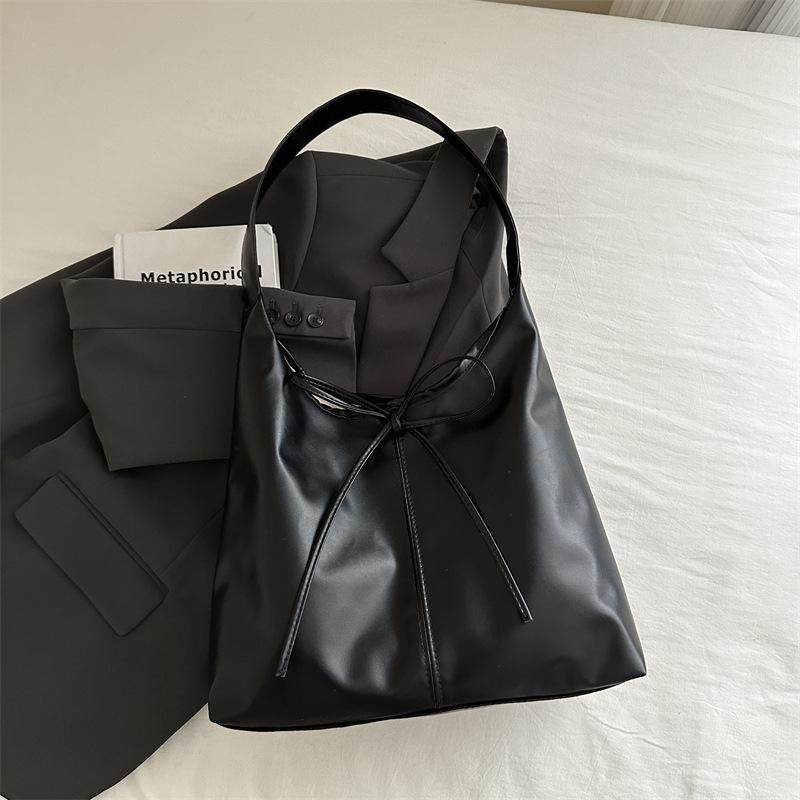 Casual Retro Large Capacity 2025 Bow Solid Color New Simple Purchase Fashion Class Commuter Shoulder Tote Bag