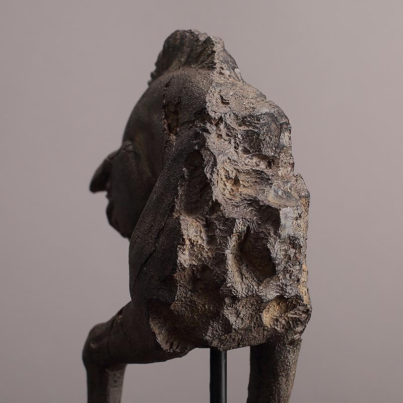 Resin Handicraft Make Old Horse's Head Artificial Animal Sculpture War Horse Statue Decorative Figurines Home Decoration