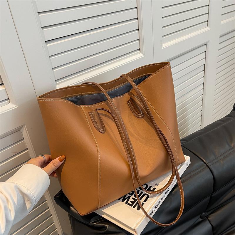 Retro Large Capacity Faux Leather Tote Bag for Women, Vintage Style Work Shoulder Handbag, Street Chic Commuter Purse