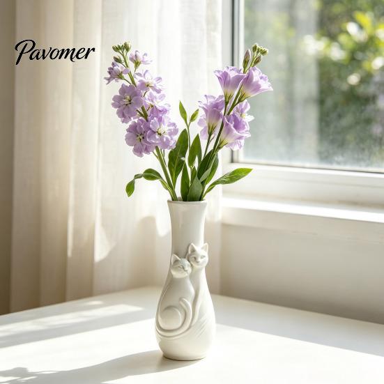 Dried Flower Arrangement Holder Couple Cats Vase, Plastic Snuggling Cat Vase for Home, Modern Home Interior Accents Desk, Shelf Decor, Tabletop Floral