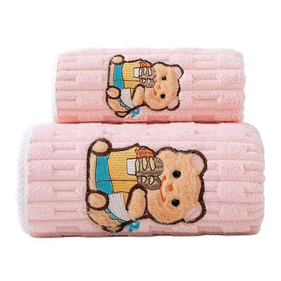 

Набор полотенец с вышивкой «Мультяшный медведь», 2 шт., коралловый флис, банное и ручное полотенца для взрослых, быстросохнущие, необходимые вещи для ванной комнаты для дома, ванной комнаты, путешествий, моря 1 Set розовый