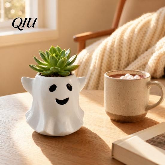 Halloween Themed Plant Container Ghost Flowerpot, Waterproof Resin Vase, Spooky Cute Indoor Outdoor Pot Desktop Ornament, for Green Plants Holiday