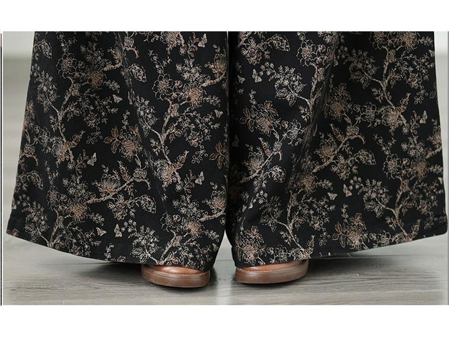 Denim-Hose mit weitem Bein in Übergröße: Elastischer Bund, Schlankmachend, Lässig, Vielseitig.