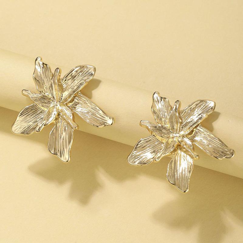 Creative Star Irregular Stud Earrings for Women Exaggerated Colorful Large Flower Geometric Charms Earrings Party Zircon