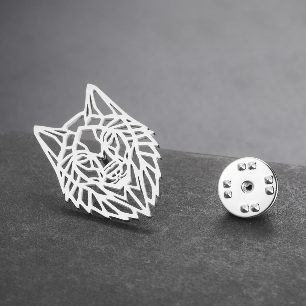 Cazador Animal Wolf Head Brooch for Men Women Stainless Steel Punk Pins Suit Collar Badges on Backpack Jewelry 2026 Gift New in