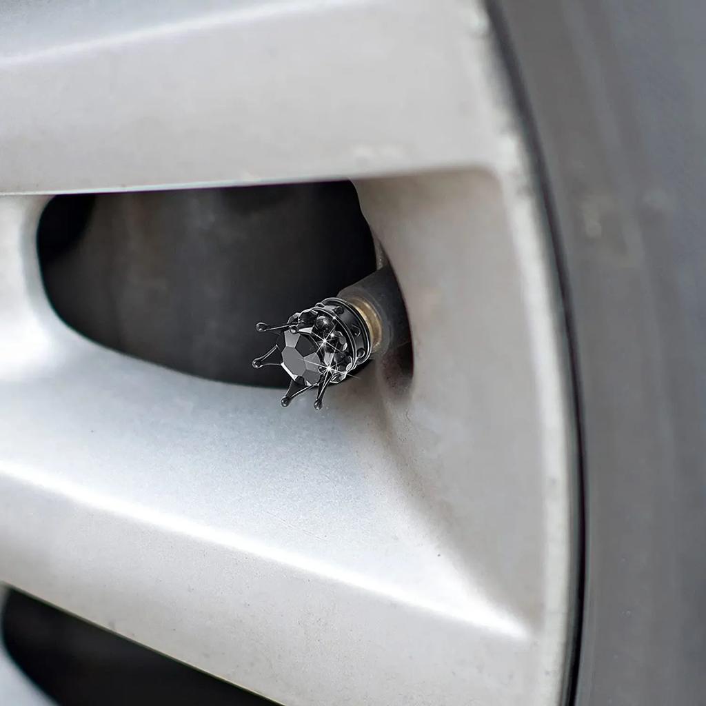 4 ks Čepičky ventilků pneumatik Korunka Bling Křišťálové kamínky Univerzální Chromovaná Korunka Krytky ventilků pneumatik pro vozidla Autodoplňky