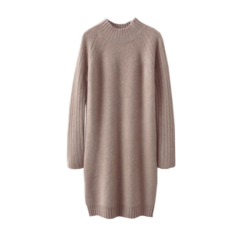 Damska sukienka dzianinowa w stylu koreańskim, dopasowana, 100% wełna - Półwysoki dekolt, pogrubiona na jesień/zimę