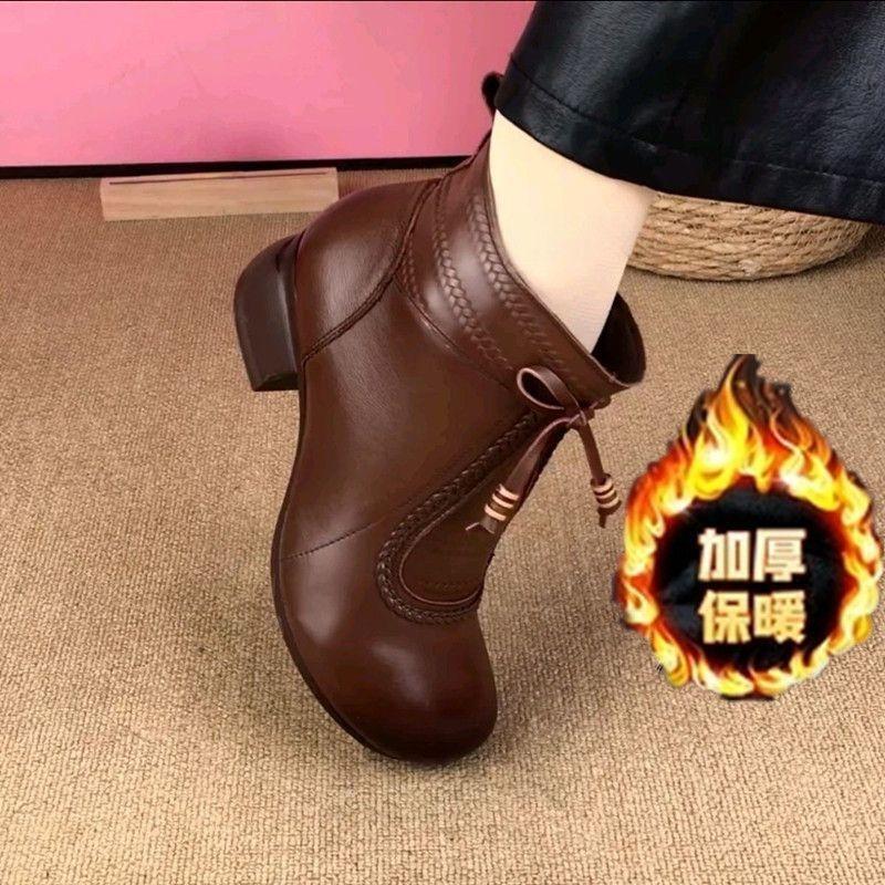 2026 autumn and winter thick heel short boots women's leather shoes new round toe retro versatile temperament single boot