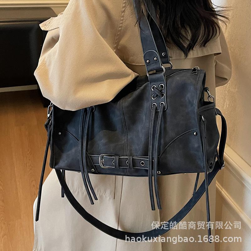 Commuter Versatile Bag Women's 2025 New Autumn and Winter High-end Retro Shoulder Messenger Bag Large-capacity Tote Bag