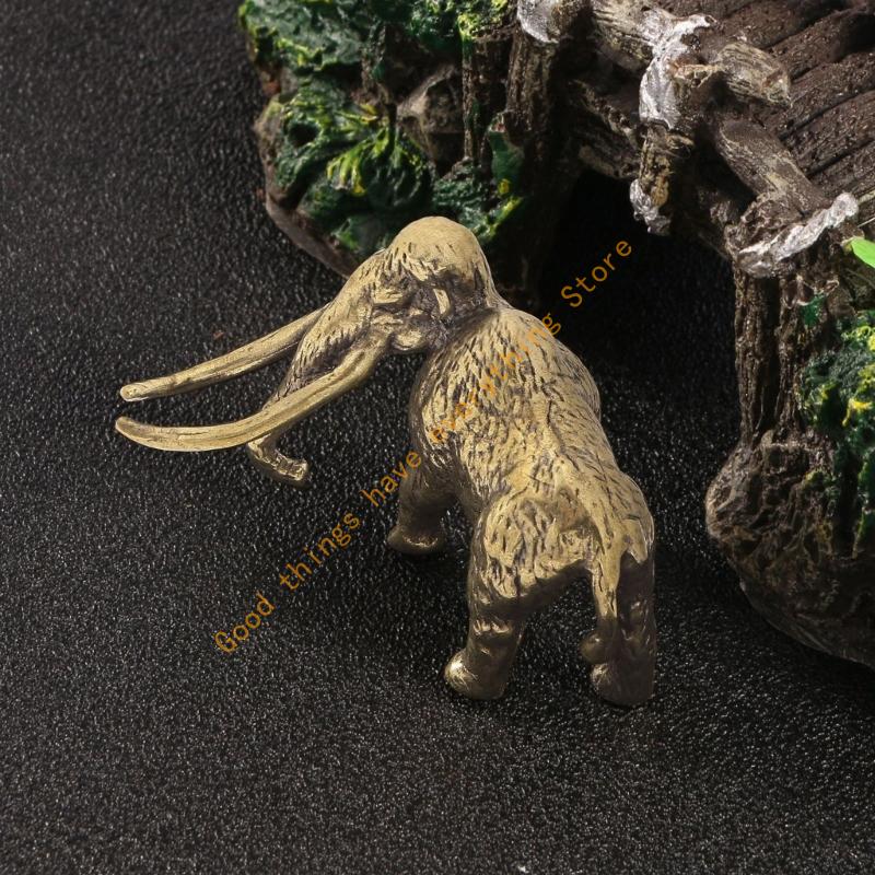 Brasses Tusked Elephant Miniature Figurine with Distressed Finish Antique Sculpture For Living Room Desktop Decors Gift 55KF