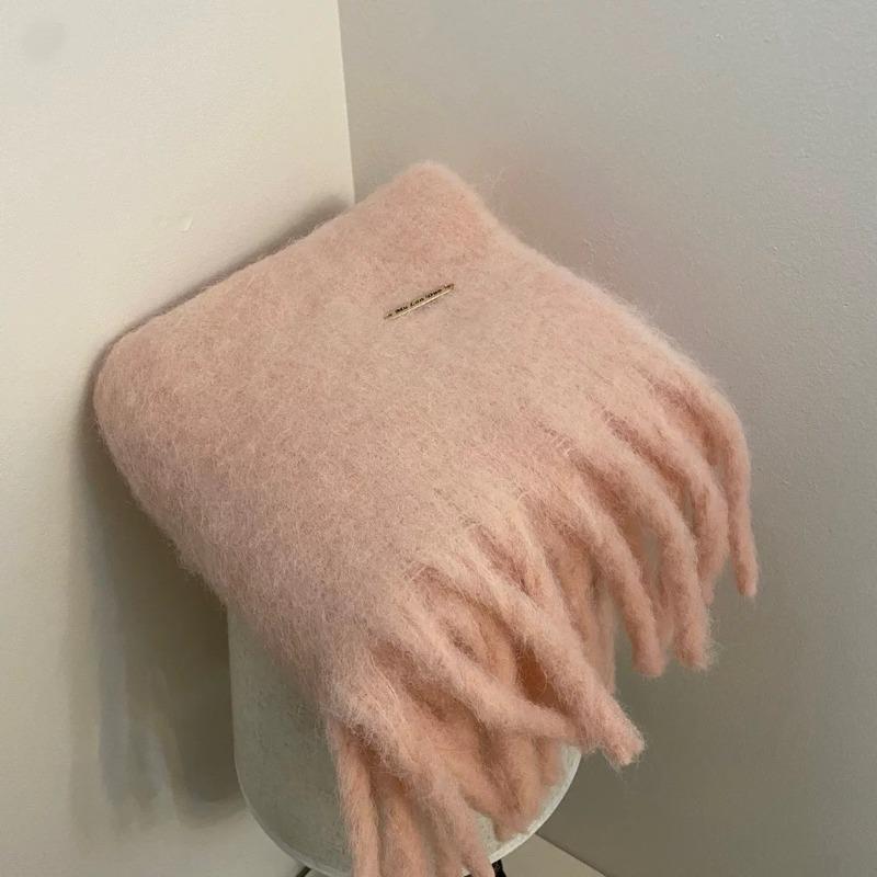 Cachecol versátil doce e fofo cor de doce inverno espessado xale quente mohair cor sólida cachecol de casal