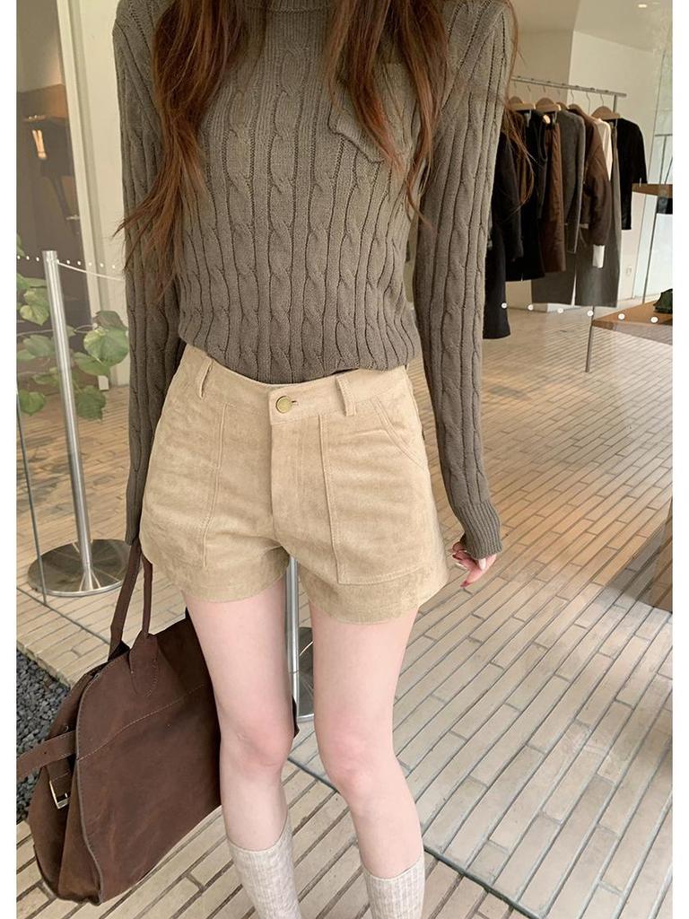 Women's 2025 Retro Suede Wide-Leg Shorts - Casual Winter Bootcut with Large Pockets