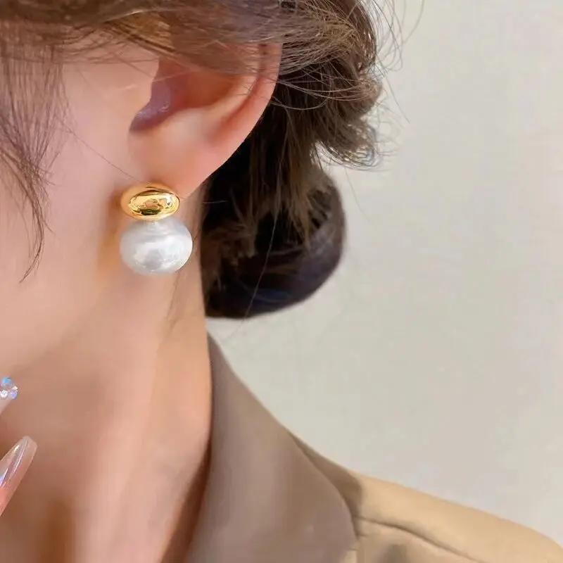 LATS Neue Französische Elegante Goldfarbene Bohnen-Spleiß-Flache Zirkon-Ohrringe für Koreanische Mode Zirkon-Party Damen Süße Accessoires