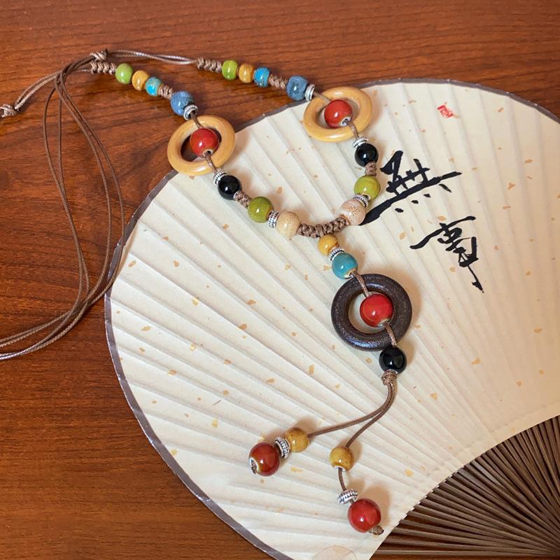 Ceramic Leaf Beaded Pendant Necklace Retro Ethnic Style Temperament Collarbone Chain Light Luxury High-end Niche Jewelry Women