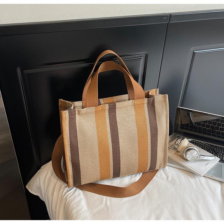 Korean Version Canvas Shoulder Messenger Bag 2025 Autumn and Winter New Striped Large-capacity Student Tote Bag Fashion Shopping Bag