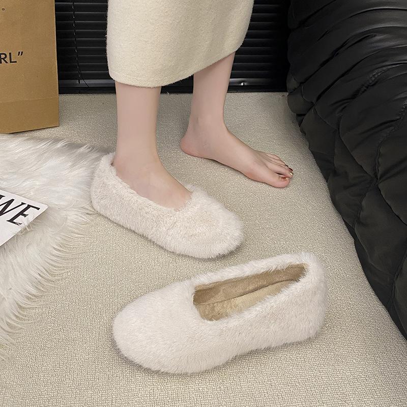 2025 Autumn New Mao Mao Shoes Women's Outer Wear Commuting Height Increase Versatile Thermal Cotton Shoes Lazy Doudou Shoes Single Shoes