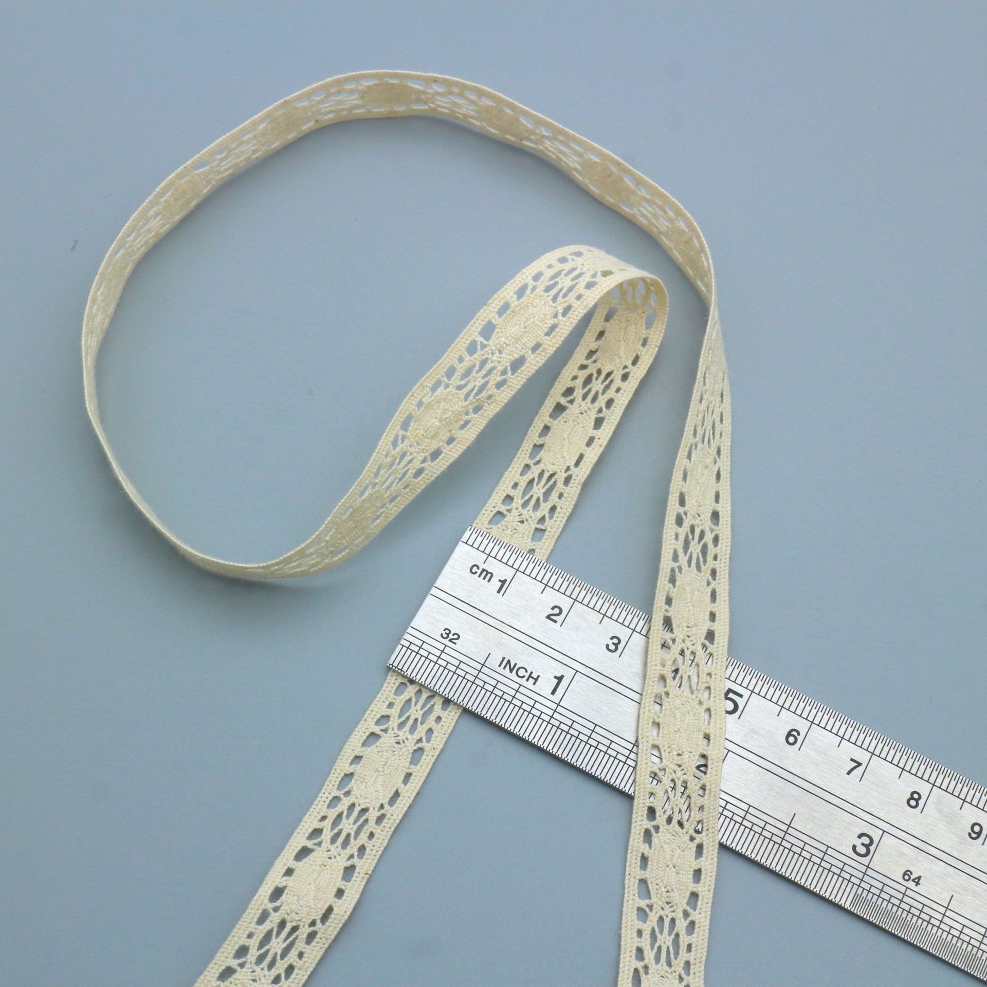 

Хлопковая нить Кружево Маленький Ароматный Стиль Одежда Воротник Бант Аксессуары Ткань для Дивана Кружевные Аксессуары W24059