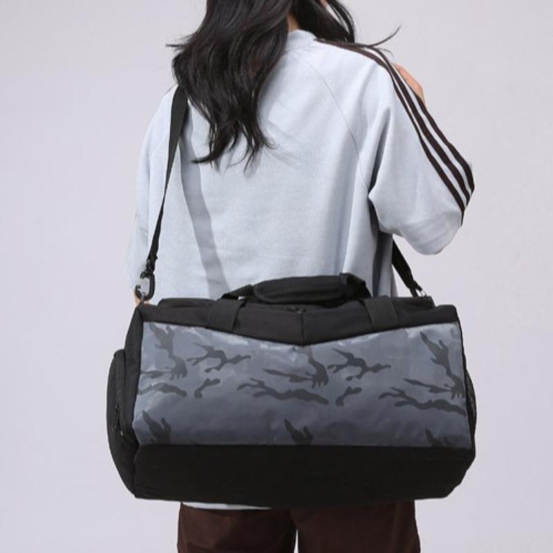 Personalized Niche Design, Large Capacity Portable Travel Bag, Dry and Wet Separation Belt Shoe Bin Fitness Bag Can Be Used for Pulling Rod