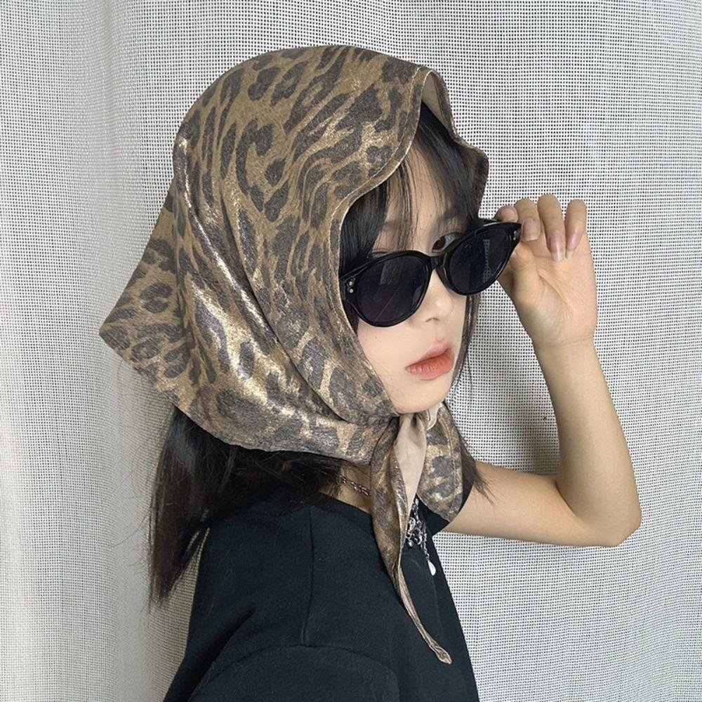 Weiches Wickel-Haartuch mit Leopardenmuster Hip-Hop Punk Bandana Kopfbedeckung Dreieckiges Kopftuch Streetwear