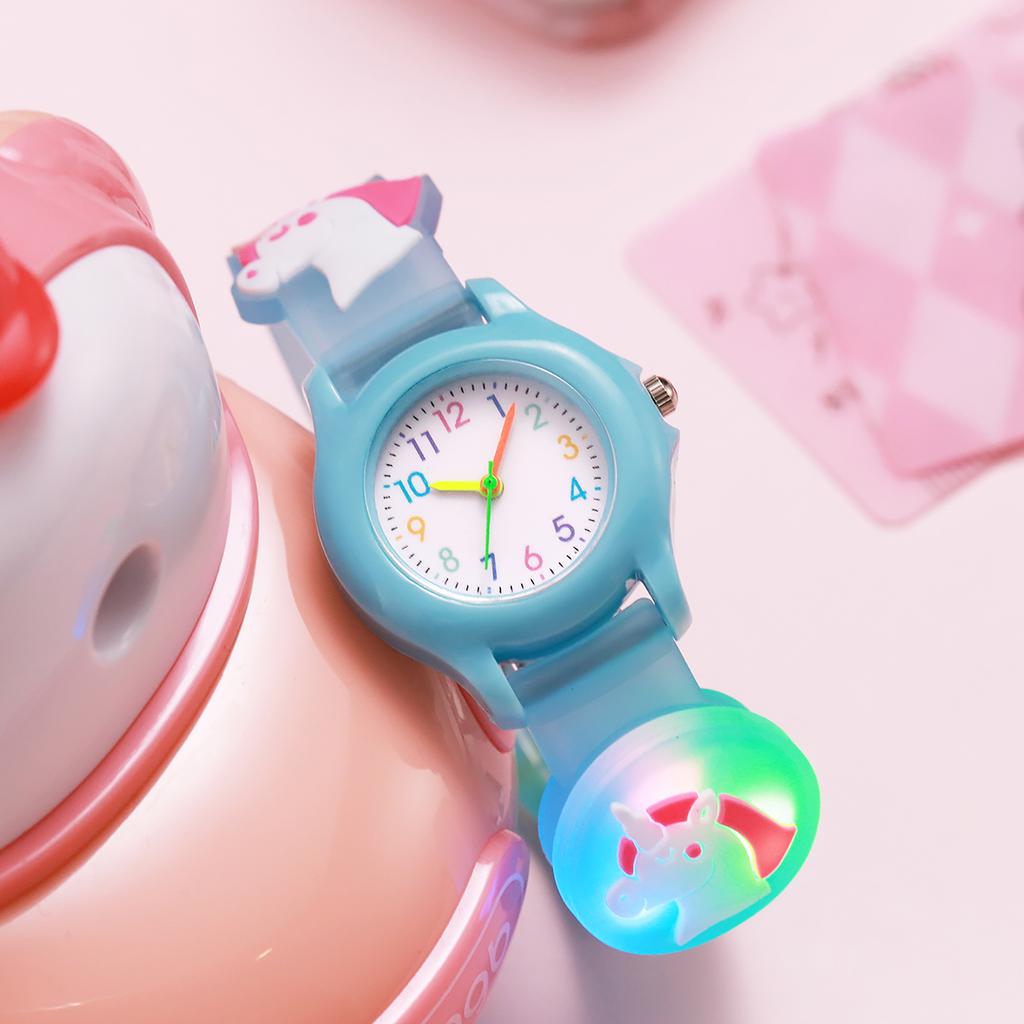 Cute cartoon unicorn luminous watch color scale children quartz watch, suitable for children birthday gift, Christmas gift