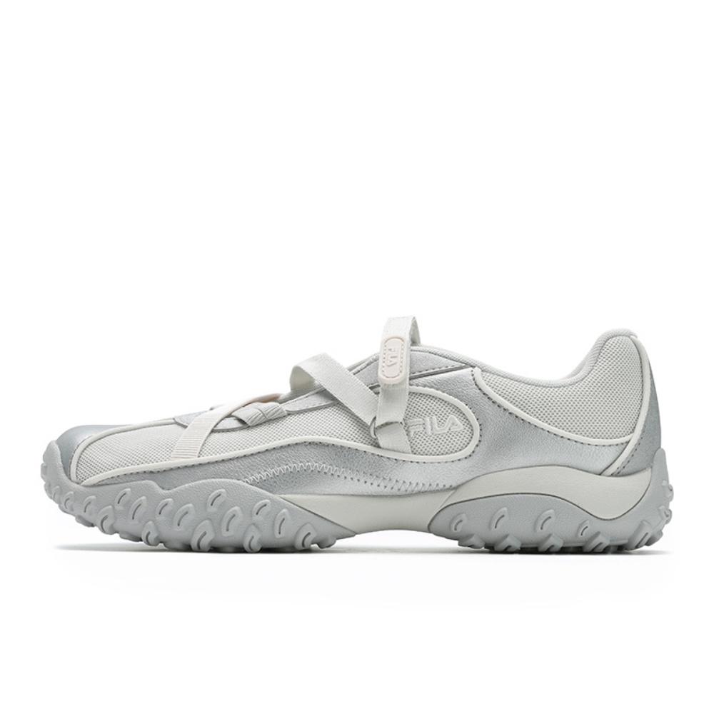 Fila Pebble Sandal Ballet Shoes Retro Series Fashion Trend Comfortable Water Shoes Women sandals Silver F12W522405FSW