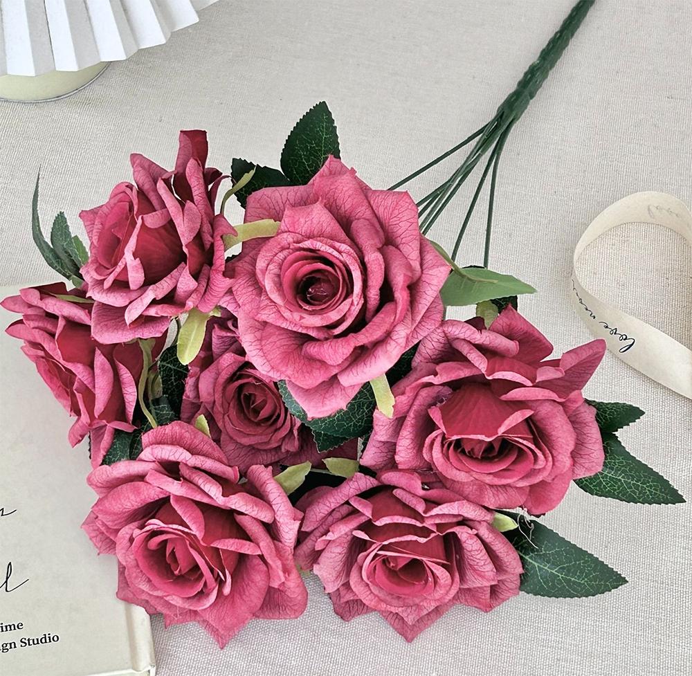 Vintage 7-Head Cappuccino Rose Artificial Bouquet – Suitable for Home Decoration, Wedding/Hotel Arrangement & Christmas Party Ne
