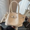 2025 Niche Retro Large-capacity Portable Shoulder Bag New High-end Fashion Versatile Commuter Bucket Tote Bag