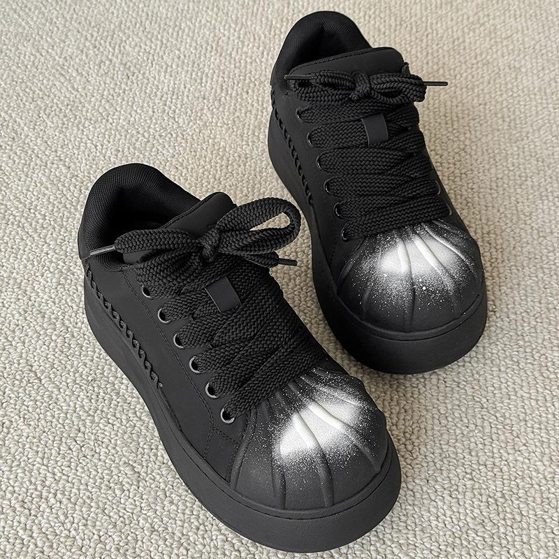 Herbst und Winter neue Shell-Kopf Low-Top Board-Schuhe weiche Sohle dicke Sohle höhenverstellend lässige Sportschuhe