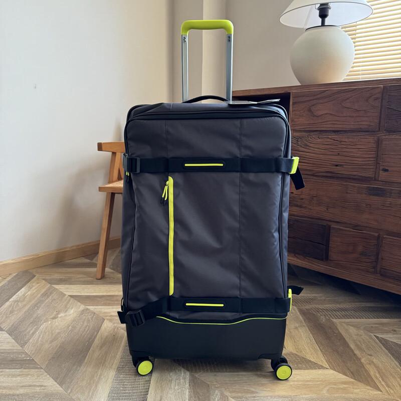 Li Shen Hardshell Rolling Luggage