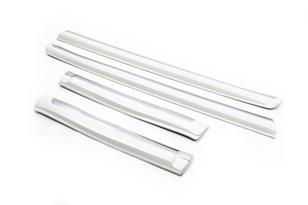 Door Molding (design 2013-2017) Black Color for Toyota Land Cruiser Prado 150