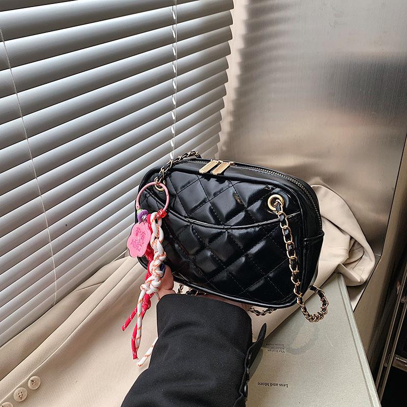 Niche Design Small Bag Women's Spring and Summer 2025 New Trendy Fashion High Sense Diamond Chain Bag Women's Messenger Bag