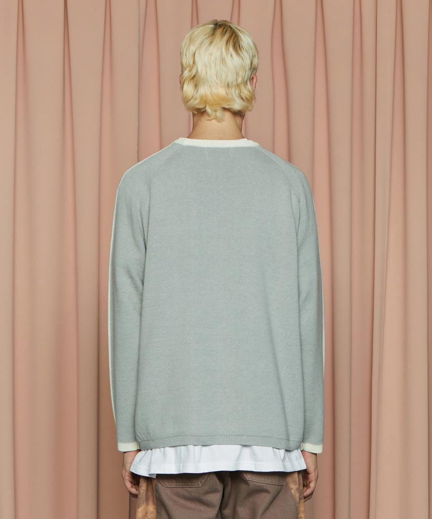 UNALLOYED Line Graphic Knit / Gray