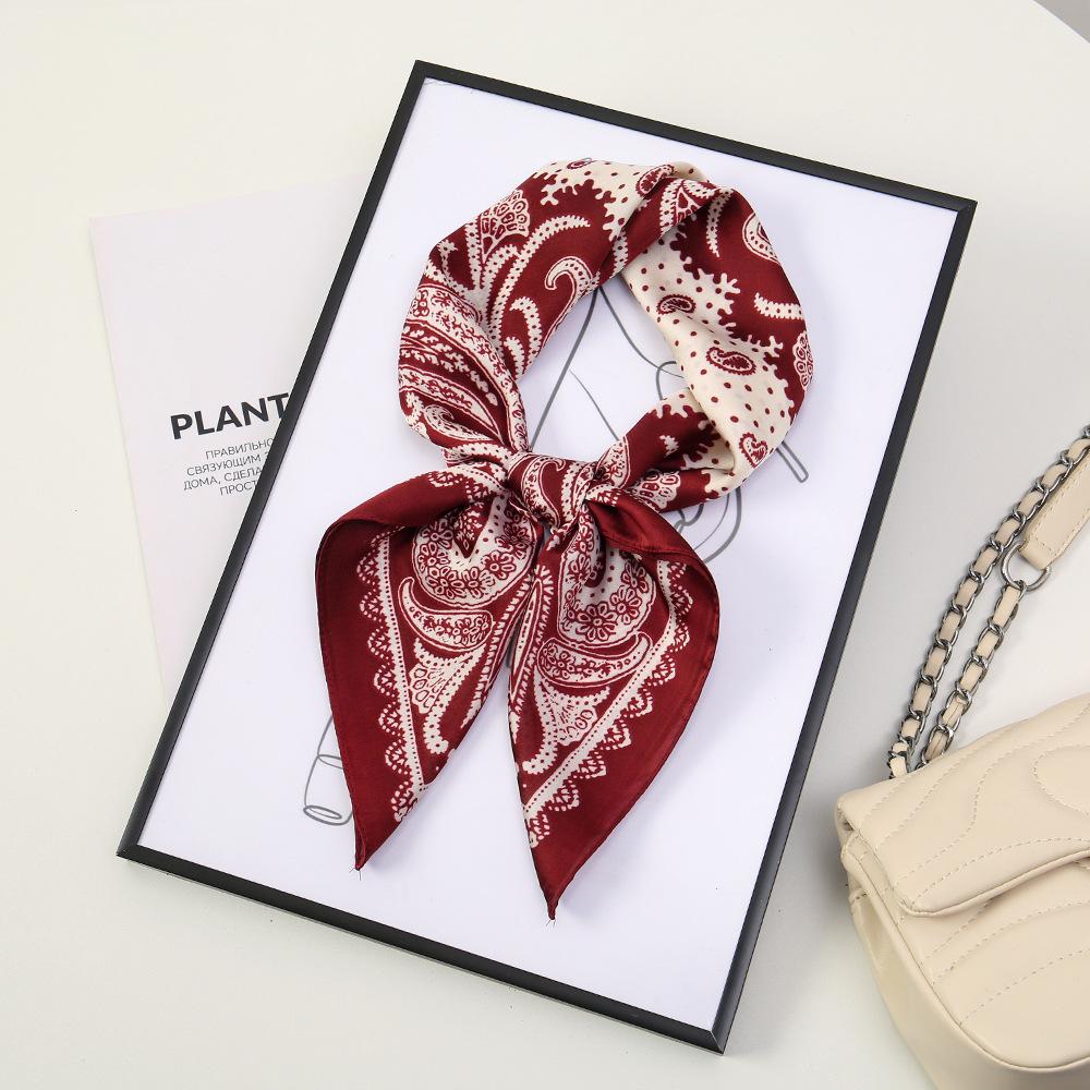 71 Flower polka dot simulation silk scarf neck small square scarf Korean atmosphere sunscreen scarf advanced sense