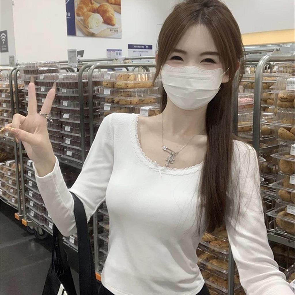 Petite Slim-Fit Women's Long-Sleeve White Lace T-shirt, Korean Style, Autumn/Winter, Gentle Inner Layer, Highlights Collarbone