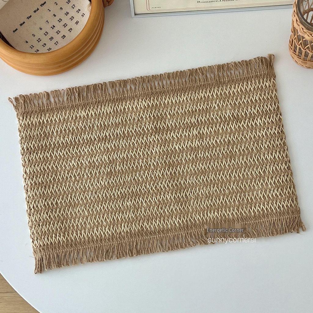 Stylish Woven Tassel Edge Placemats: Heat-Resistant Fabric Table Mats for Elegant Décor & Photography.