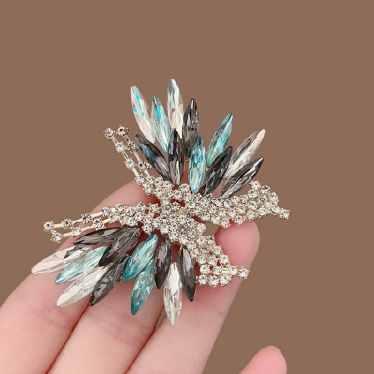 Butterfly Shaped Zircon Crystal Brooch For Formal Outfits Evening Wear Vintage Inspired Elegant Lapel Pin Accessories