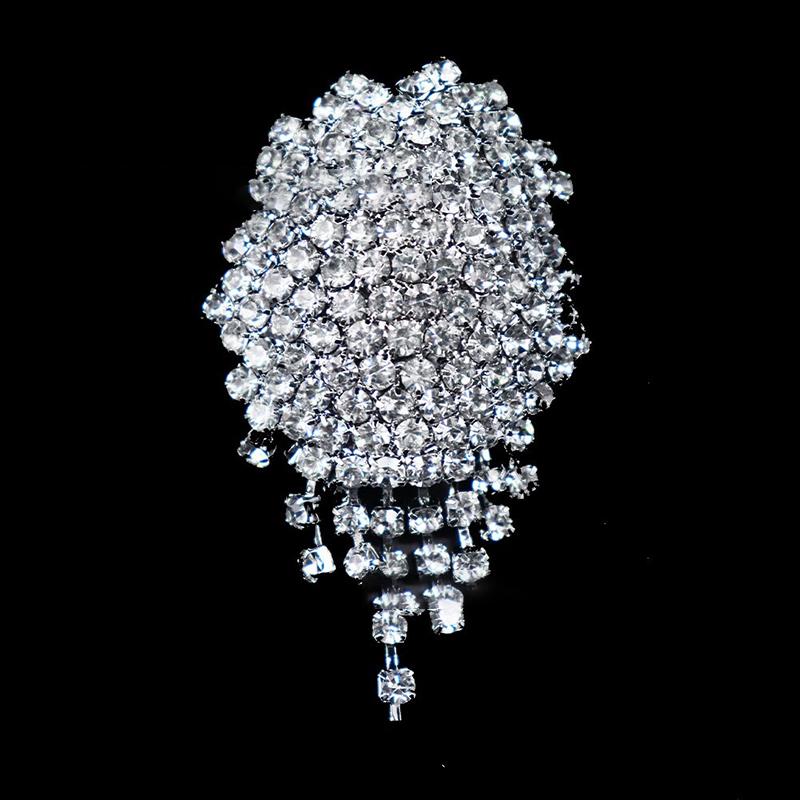 Crystal Bowknot Brooch Charming Women Lapel Pin Gorgeous Rhinestone Sweater Suit Accessory for Special Gatherings