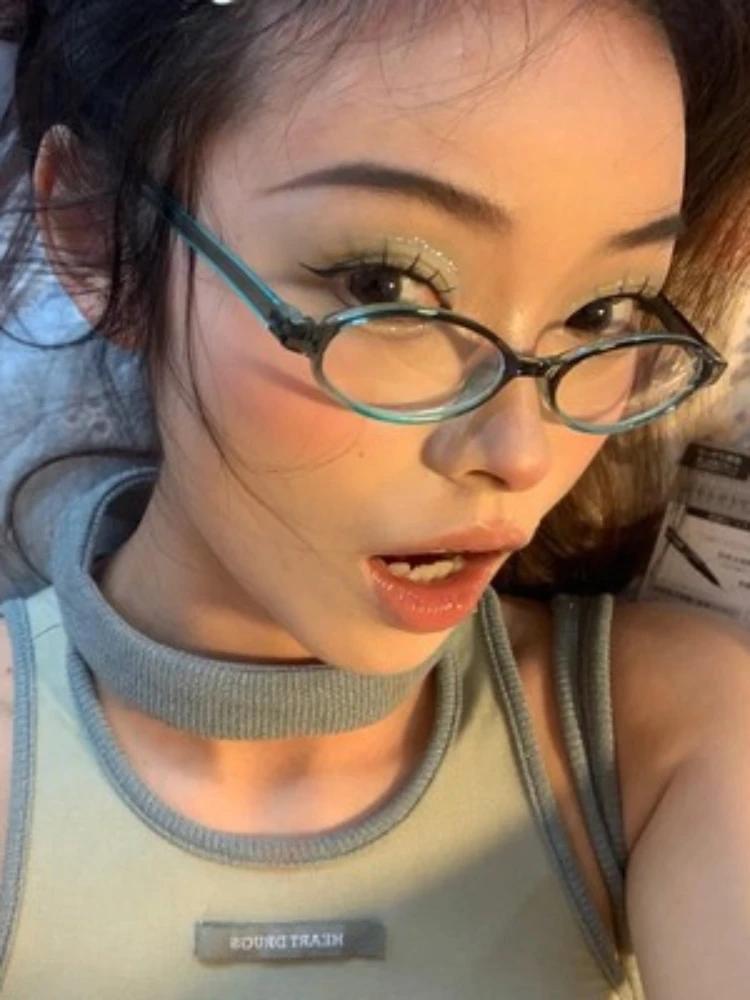 Y2K Women Retro Oval Myopia Glasses Red Green Frame Glass Fashion Eyewear Decorative Computer Anti-blue Eyeglasses Driving