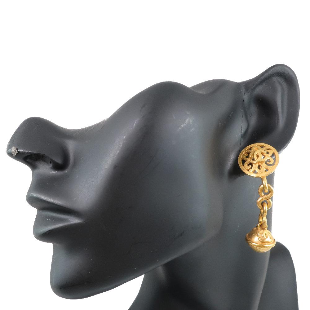 CHANEL Earring bell Plated Gold 14.2g Women Used