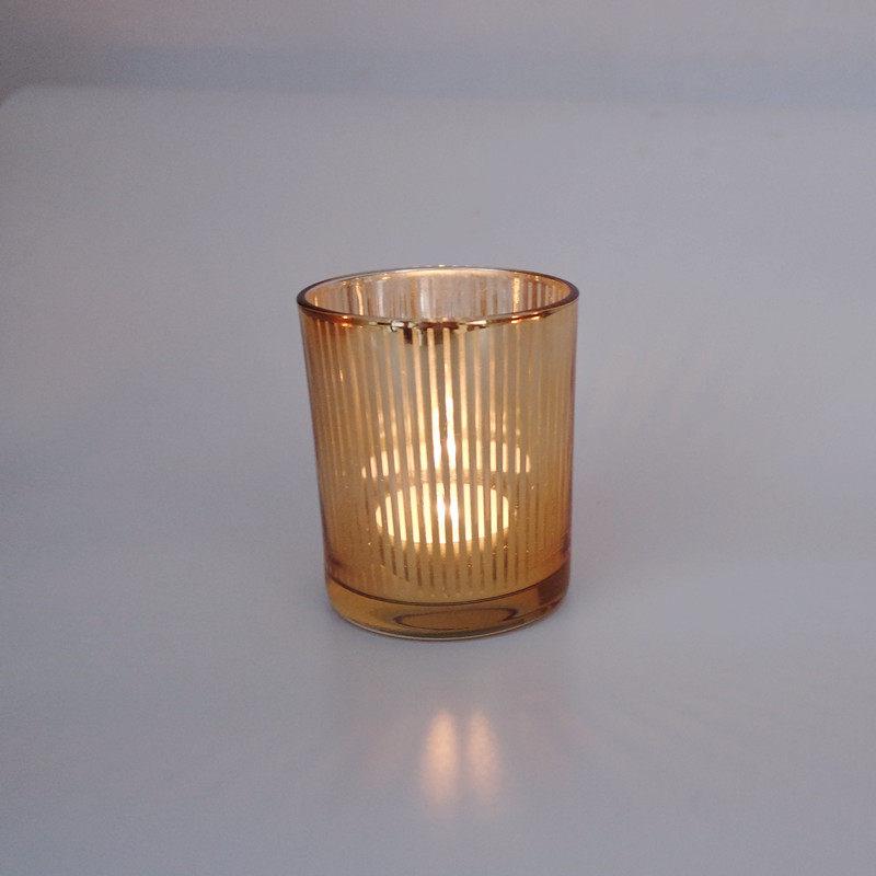 Geometrisk Ljuslykta i Guldglas för Middag med Levande Ljus eller Barinredning