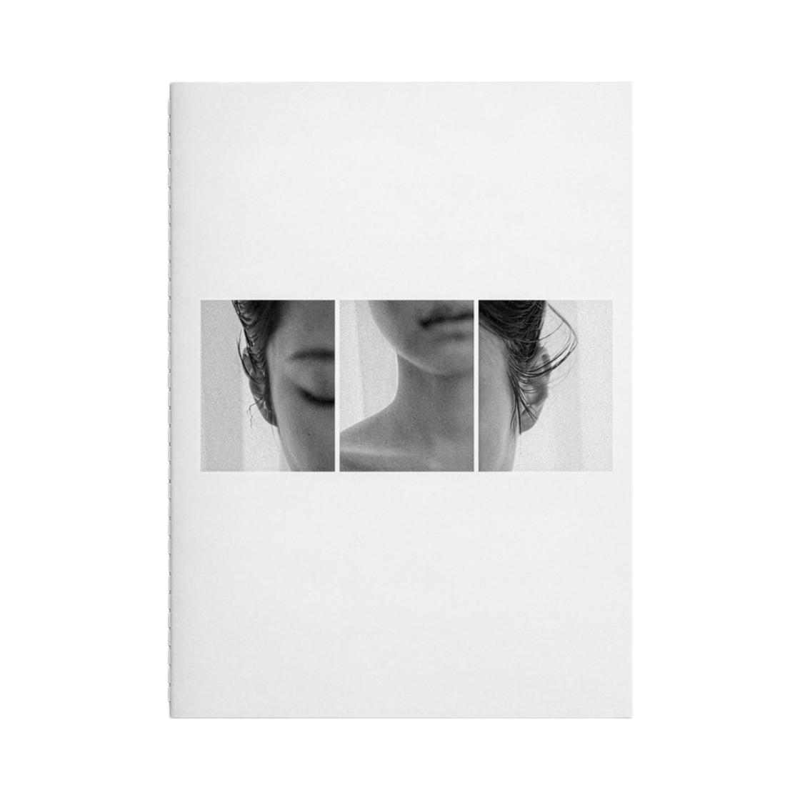 Jennie J2NNI5 Mini Photo Zine ONE SIZE
