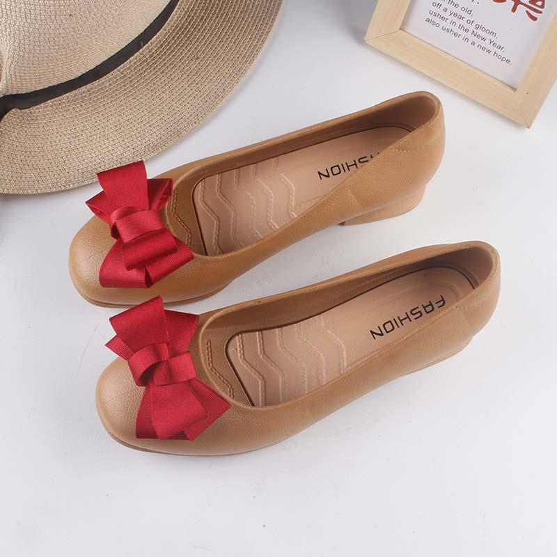 Yuzhihao Summer Fashion Ribbed Closed-Heel Women s Low Heel Sandals 40