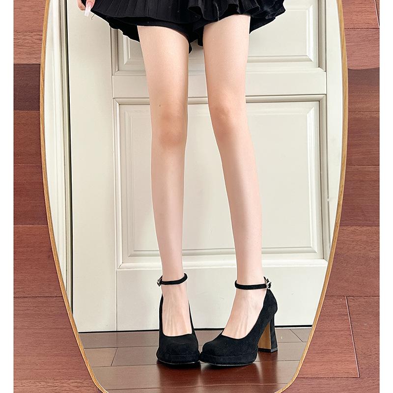 Mary Jane shoes women's new autumn one-word buckle belt women's shoes retro temperament versatile skirt high heels