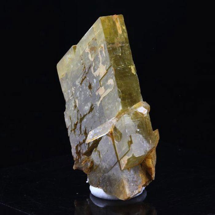 Pierres et Minéraux. Siderite, Quartz. 72.0 ct. Mésage Mine, Vizille, France..
