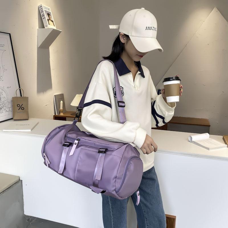 Versatile Large Capacity Gym and Travel Bag - Single Shoulder, Crossbody, or Handheld