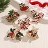 Neujahrs-Weihnachtsgeschenke Bekleidungszubehör Emaille Strasssteine Glöckchen Weihnachtskränze Broschen Feiertagsschmuck Damen