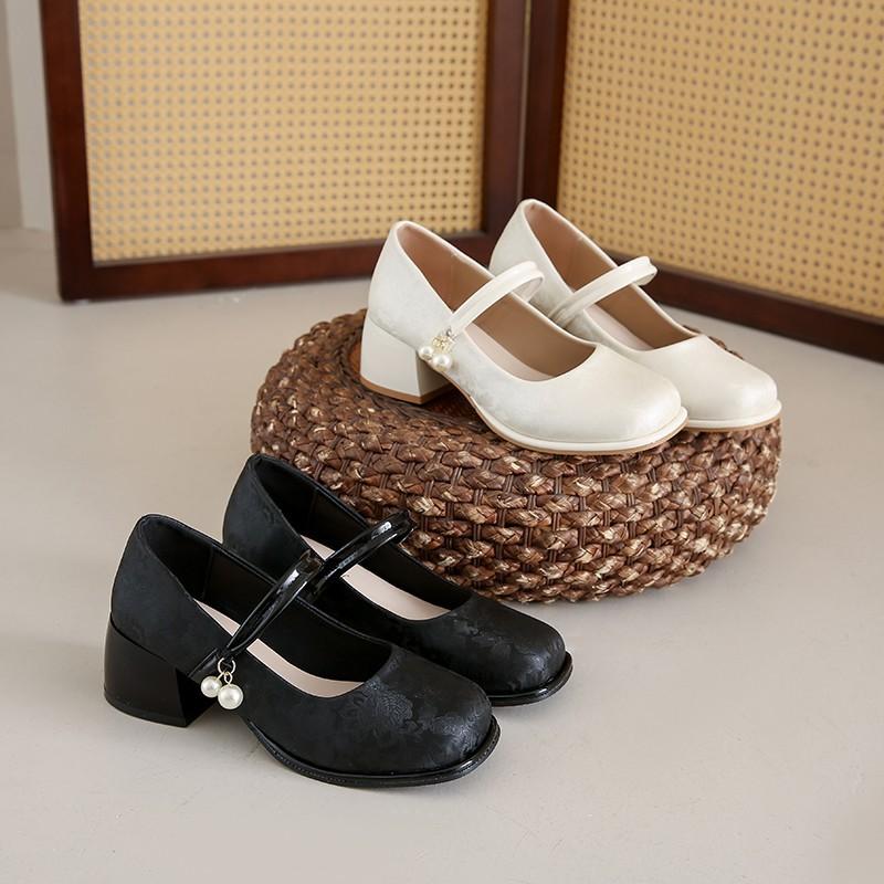 thick heel patent leather square head Mary Jane shoes women's 2025 new spring Korean high heel temperament versatile fairy style single shoes