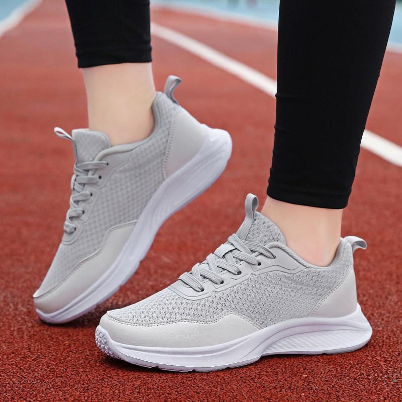 New shoes pure black mesh sneakers ultra-light soft-soled running shoes large size non-slip mother shoes